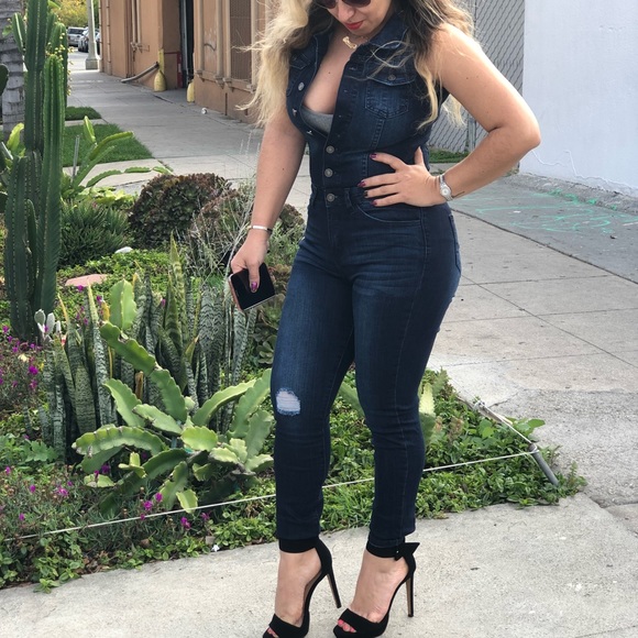 Denim jumpsuit - Picture 2 of 8